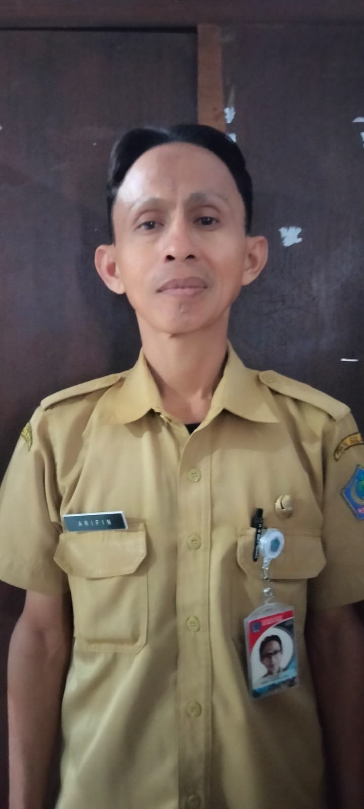 ARIFIN T. HUZAIFAH MOKOSOLANG, S. Pd. I