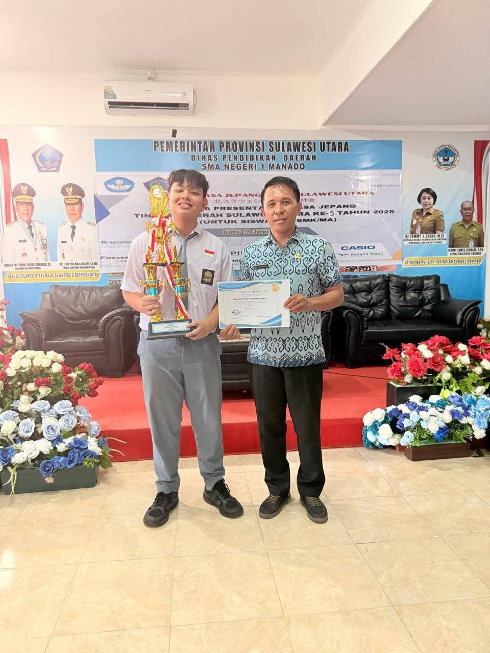 JUARA 1 JAPANESE PRESENTATION